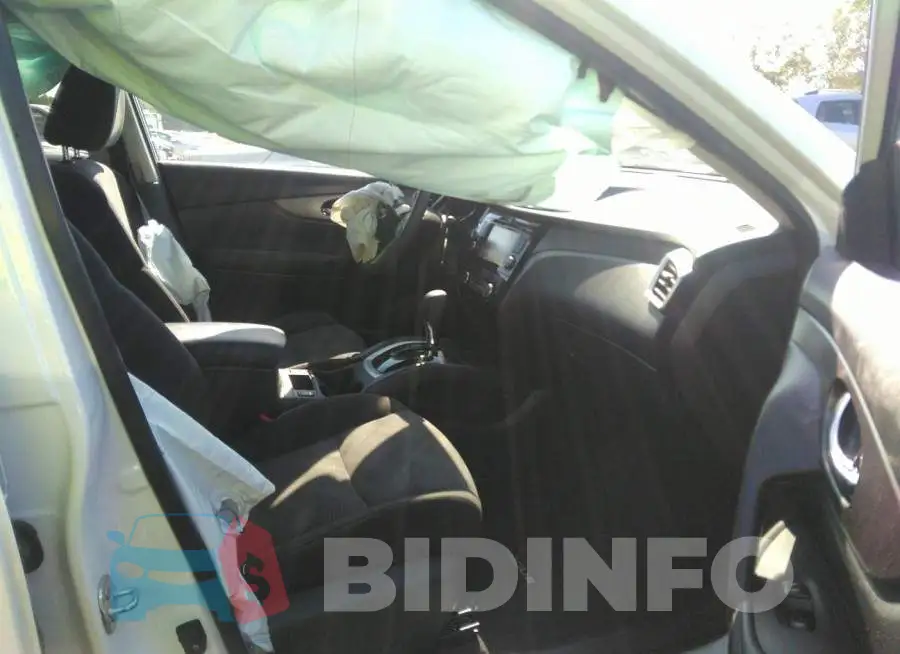 KNMAT2MV2GP726716 Photo# 5