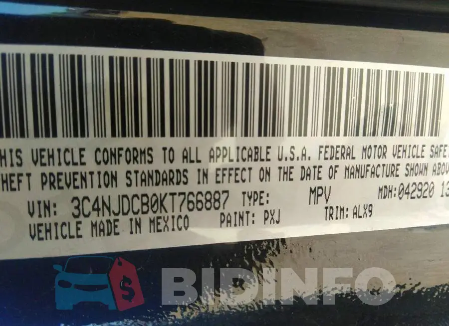 3C4NJDCB0KT766887 Photo# 9