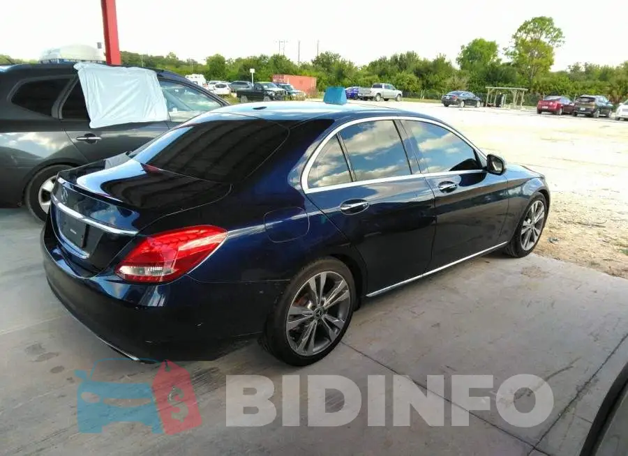 55SWF4JBXJU263095 Photo# 4