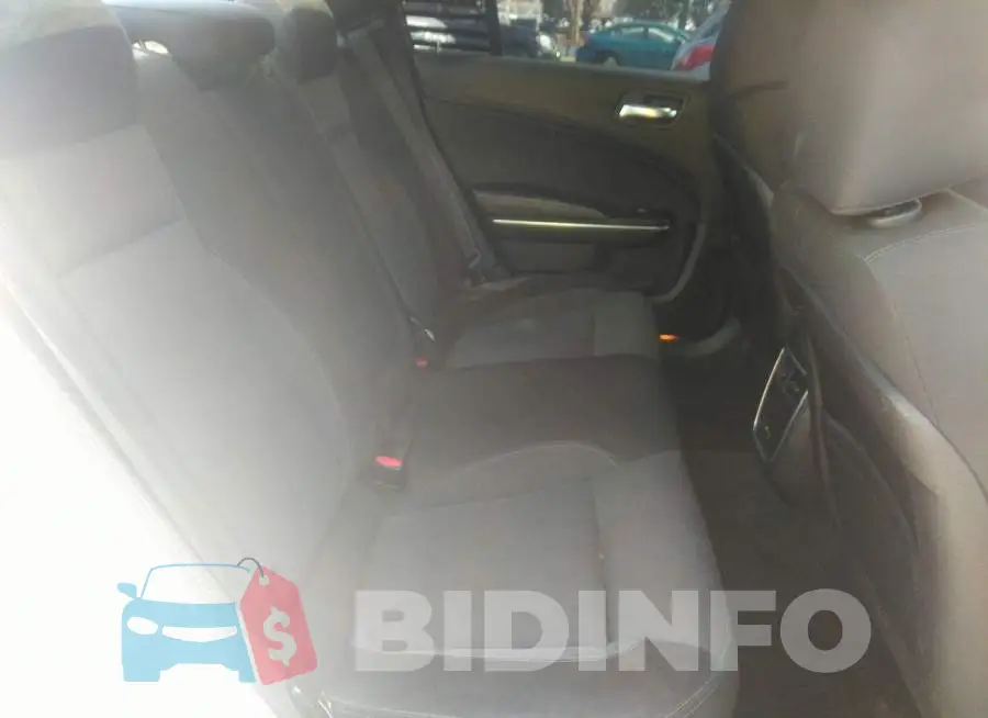2C3CDXBG7FH812876 Photo# 8