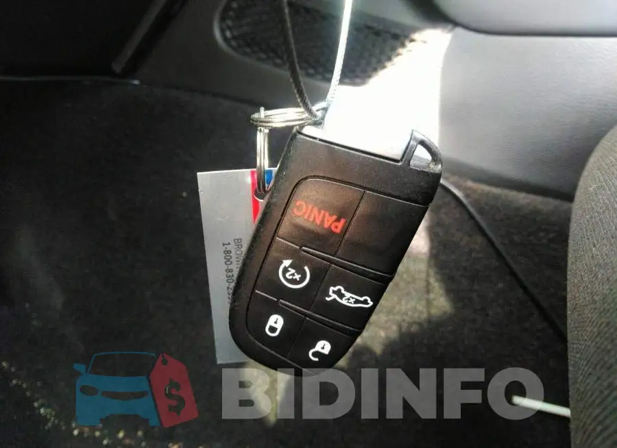 2C3CDZJG8LH250883 Photo# 11