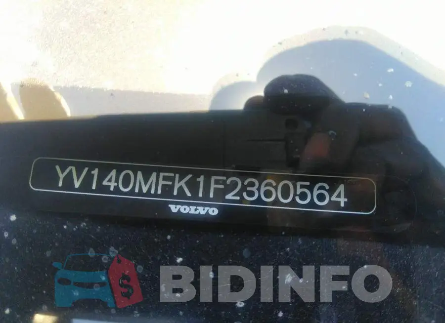 YV140MFK1F2360564 Photo# 9