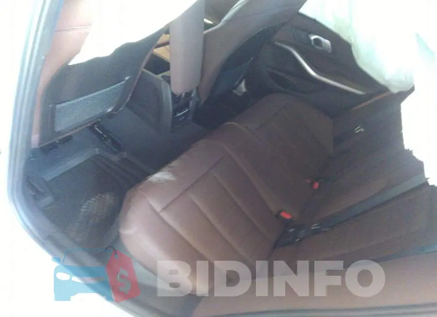 3MW5R7J06N8C67186 Photo# 8