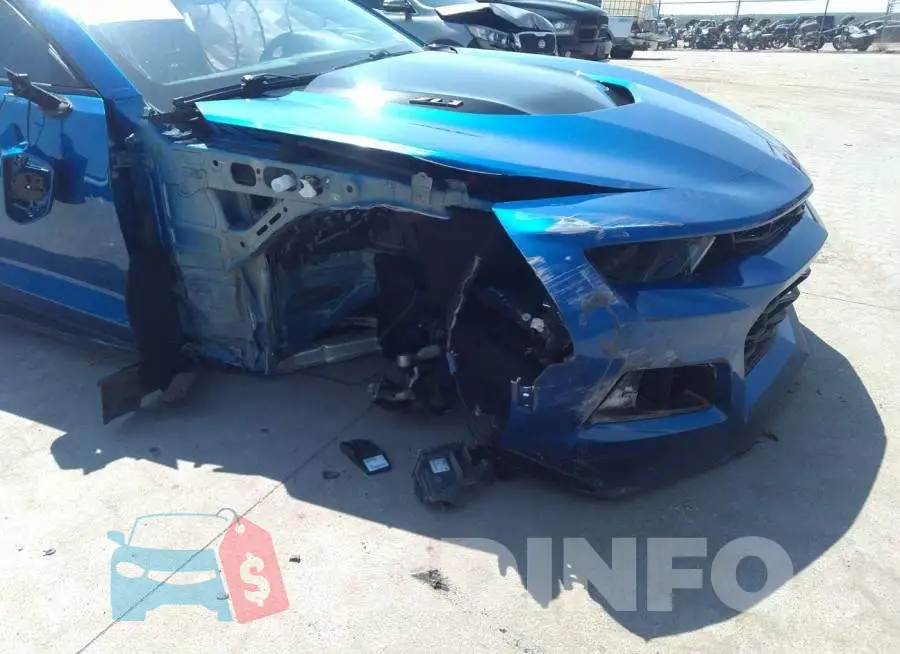 1G1FK1R65H0201723 Photo# 6