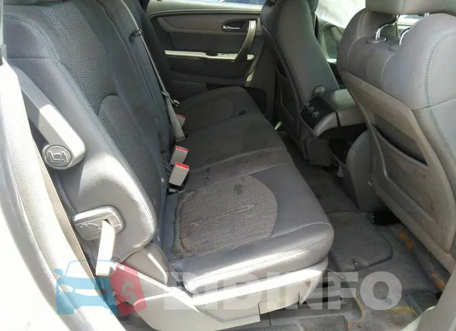 1GNKRFEDXFJ162158 Photo# 8