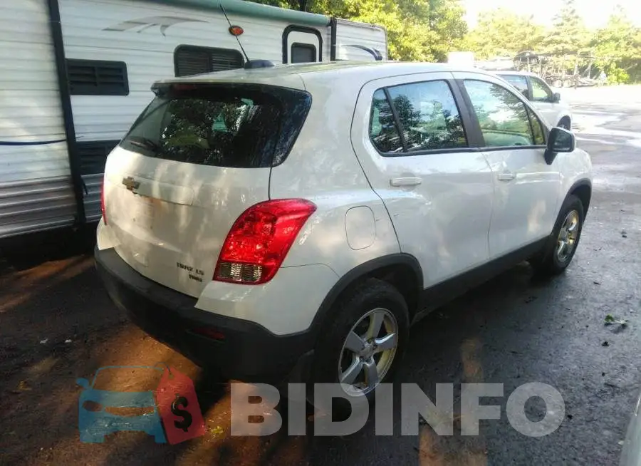 3GNCJNSB8GL274153 Photo# 4