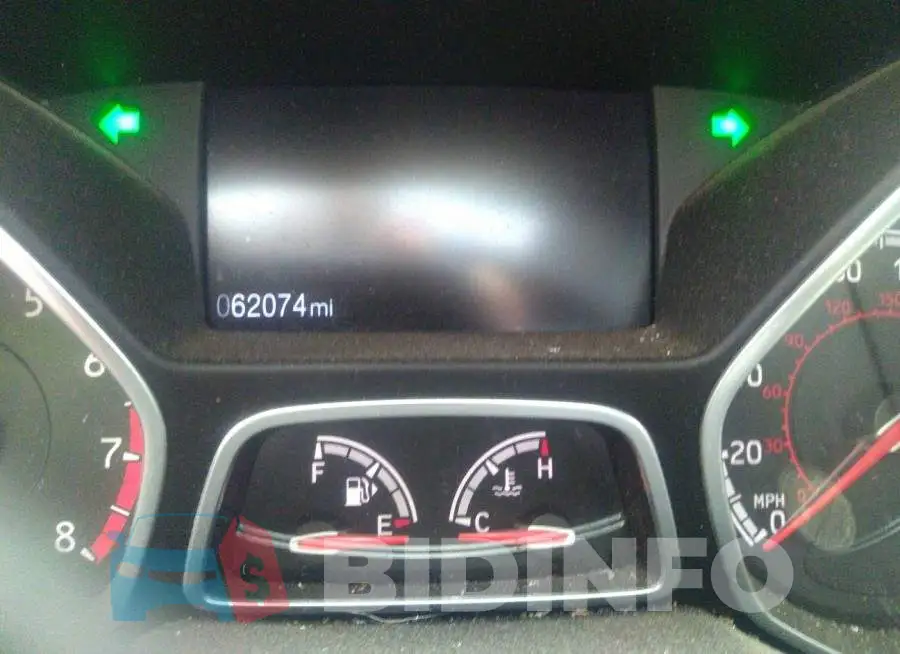1FADP3L95HL293631 Photo# 7
