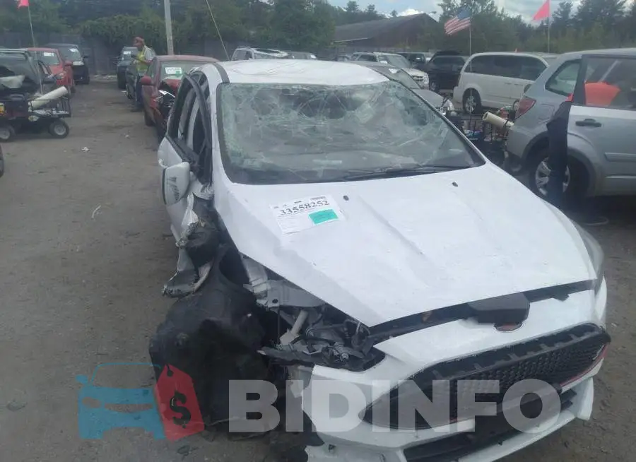1FADP3L95HL293631 Photo# 6