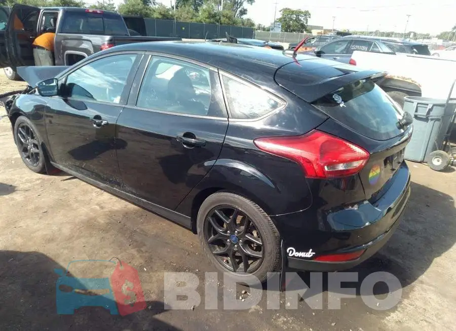 1FADP3M27HL293261 Photo# 3