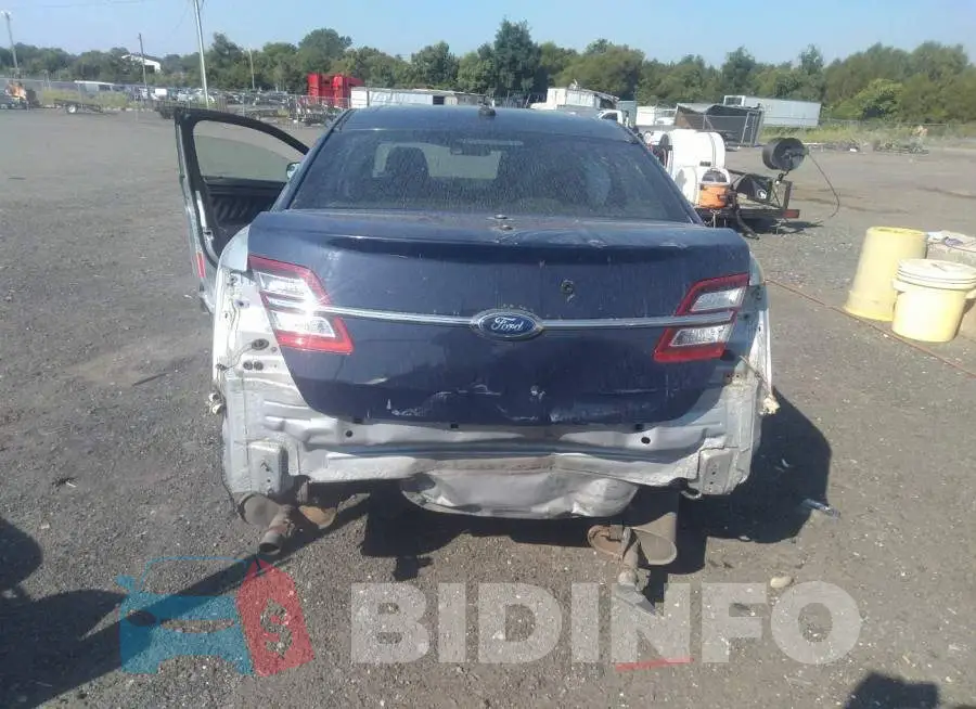 1FAHP2MK6FG162212 Photo# 6