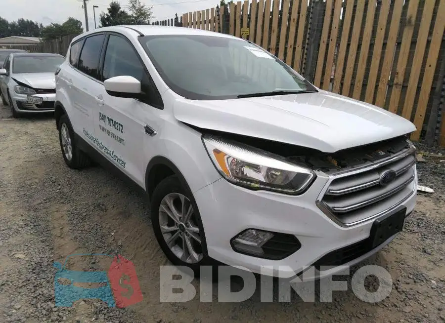 1FMCU0GD5HUD73156 Photo# 1