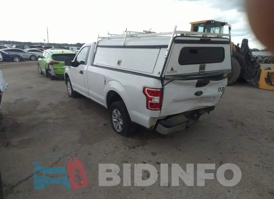 1FTMF1CBXJKF63033 Photo# 3
