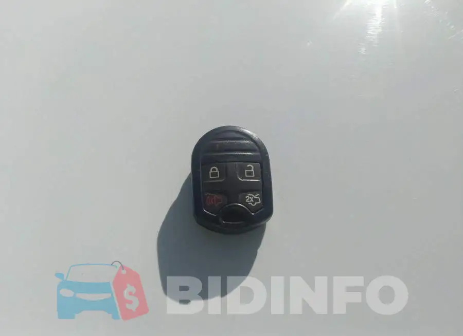 3FADP4BJ1JM111395 Photo# 11