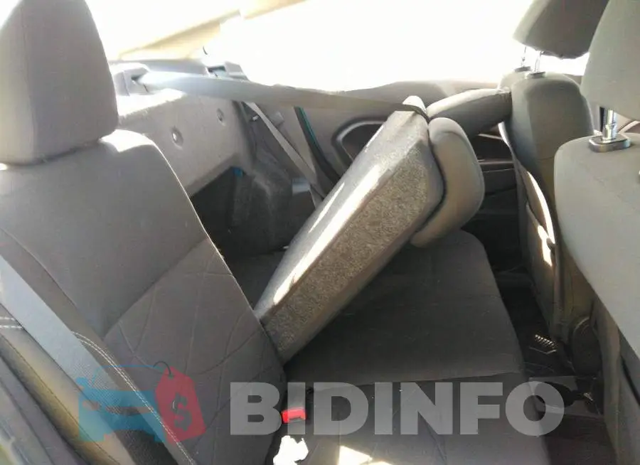 3FADP4BJ8FM218743 Photo# 8