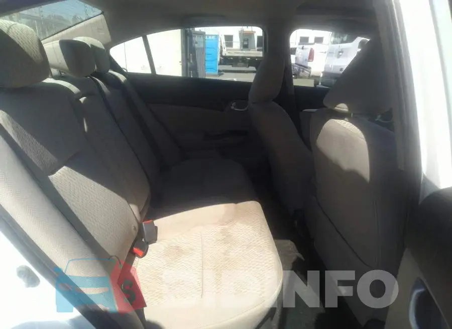 19XFB2F86FE048874 Photo# 8