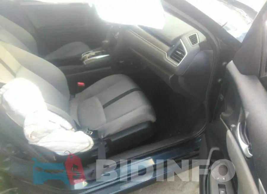 19XFC2F52HE001024 Photo# 5