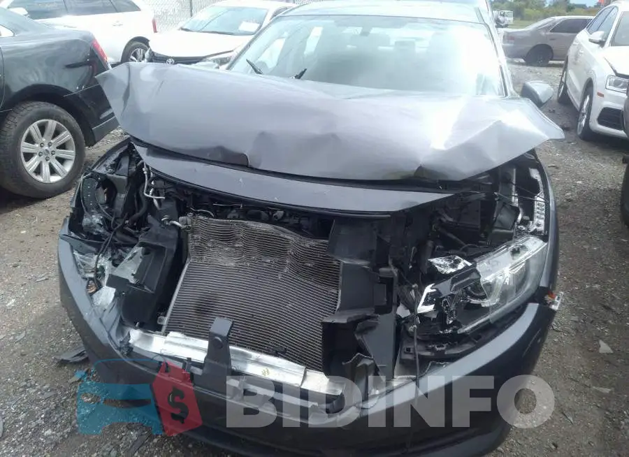 19XFC2F57HE052082 Photo# 6