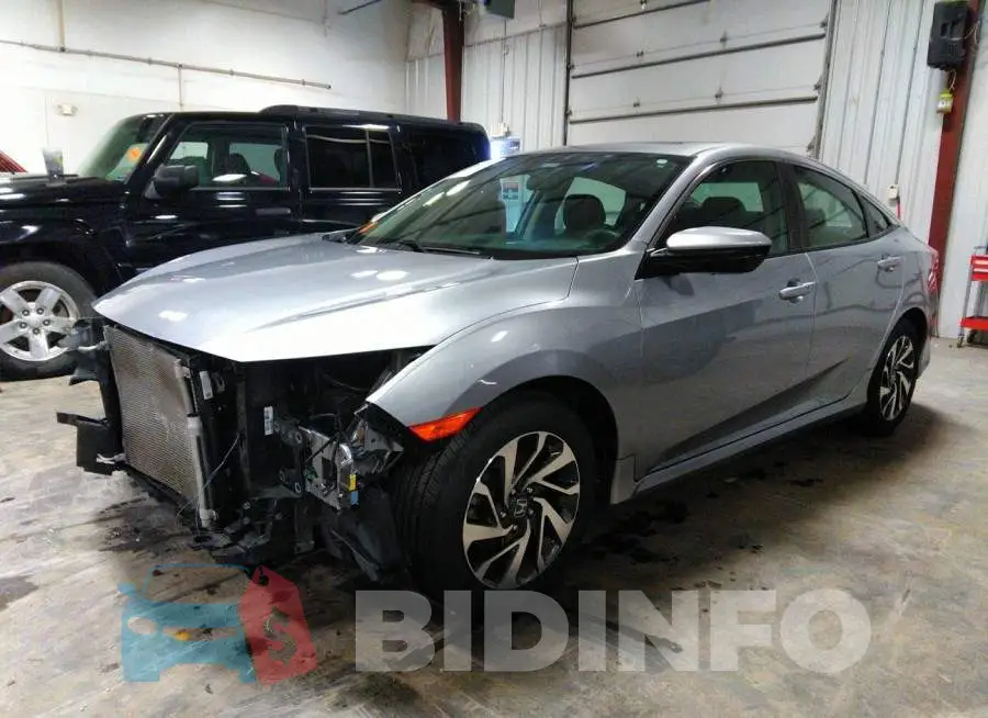 19XFC2F71HE073298 Photo# 2