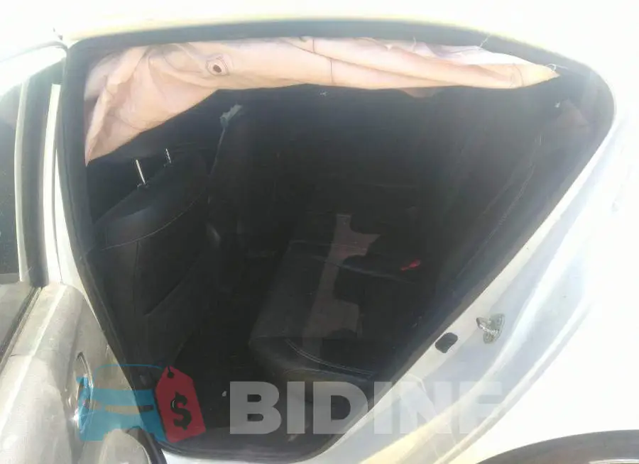 1HGCR2F56HA041564 Photo# 8
