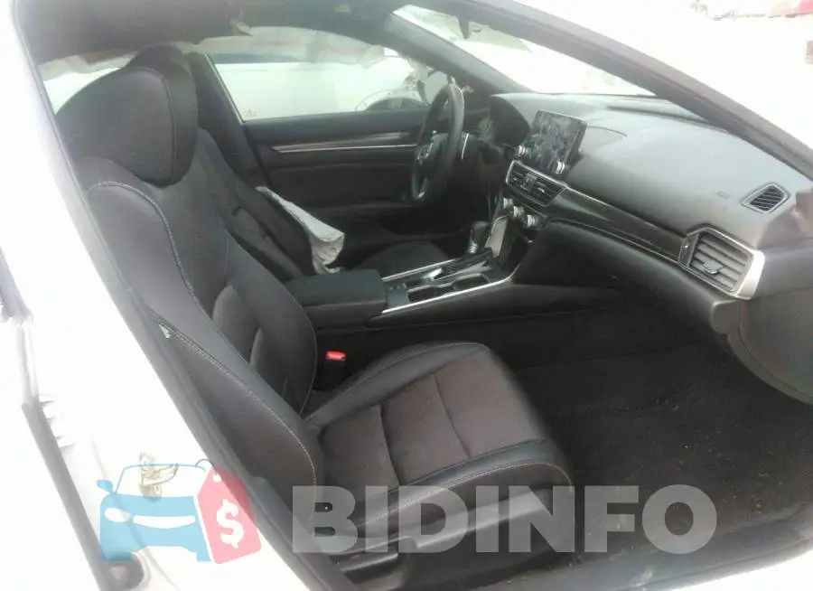 1HGCV1F35KA168317 Photo# 5