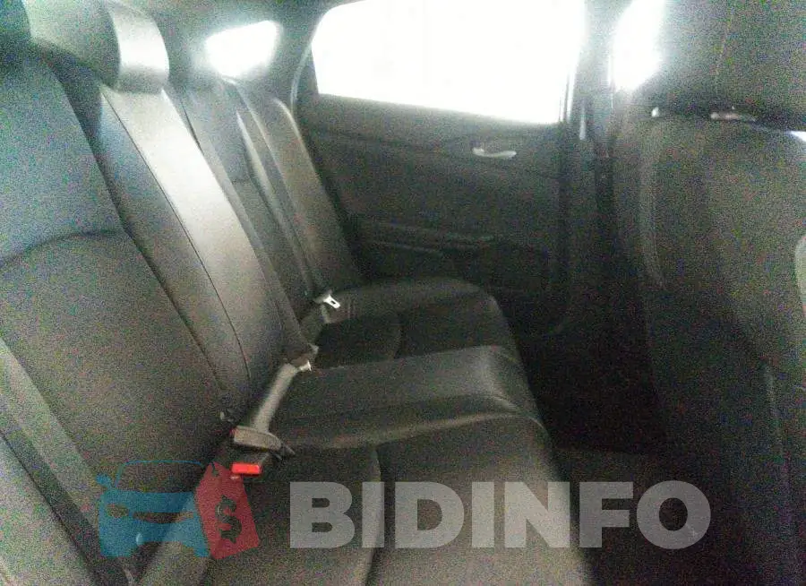 2HGFC2F84MH506086 Photo# 8
