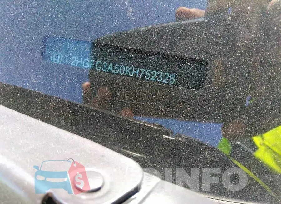 2HGFC3A50KH752326 Photo# 9