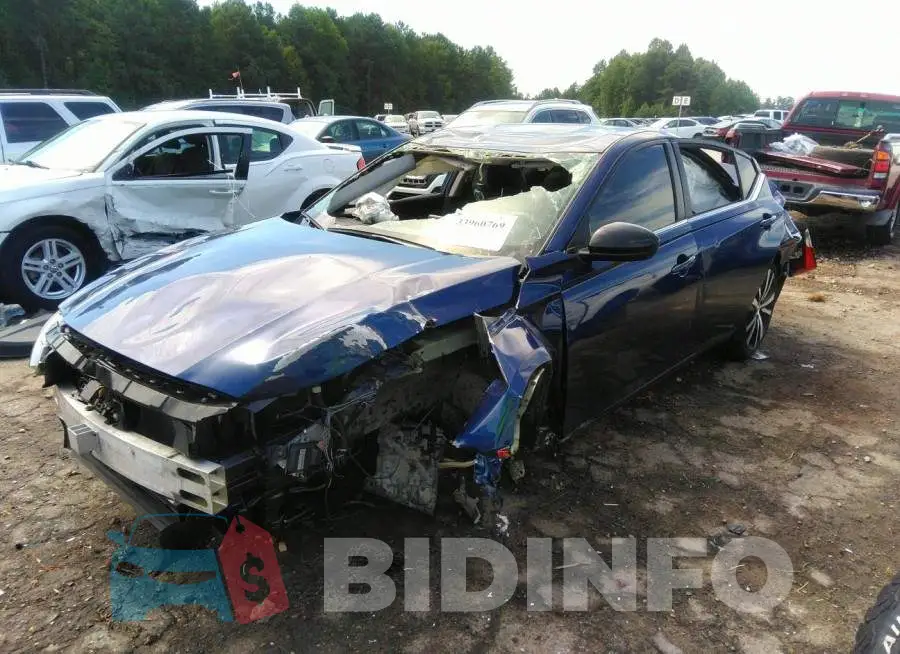 1N4BL4CV9LC211902 Photo# 6