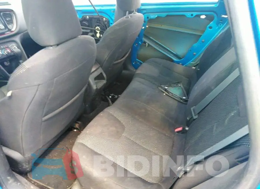 1C3CDFAA3GD584915 Photo# 8