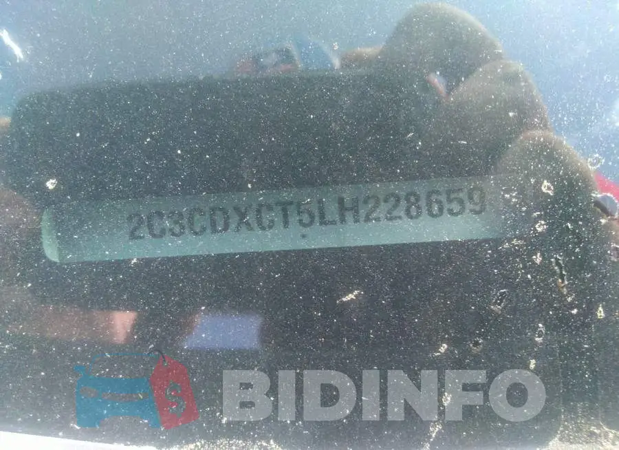 2C3CDXCT5LH228659 Photo# 9