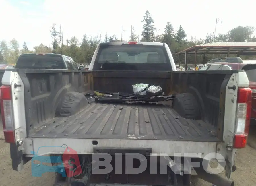 1FTBF2A67JEC93096 Photo# 8