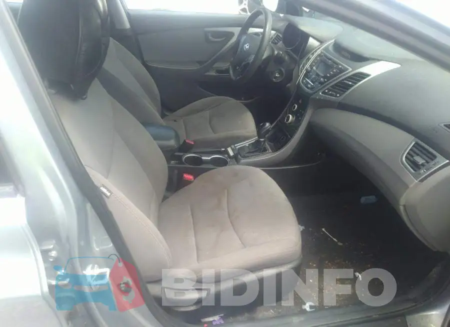 5NPDH4AE2GH735152 Photo# 5