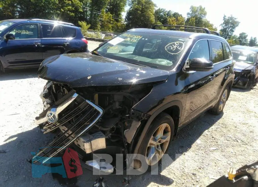 5TDDCRFH3FS010621 Photo# 2