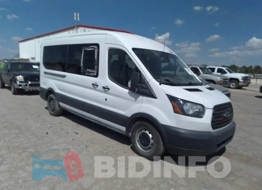 1FBAX2CV9HKB35761 Photo# 1