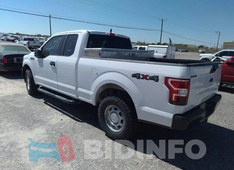 1FTFX1E59JKE82537 Photo# 3