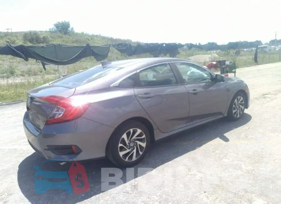 19XFC2F89HE044169 Photo# 4