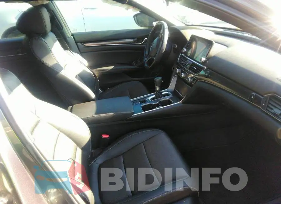 1HGCV1F37LA106533 Photo# 5