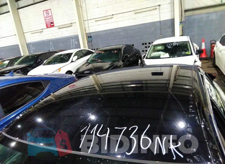 00GCV1F18LA114736 Photo# 7