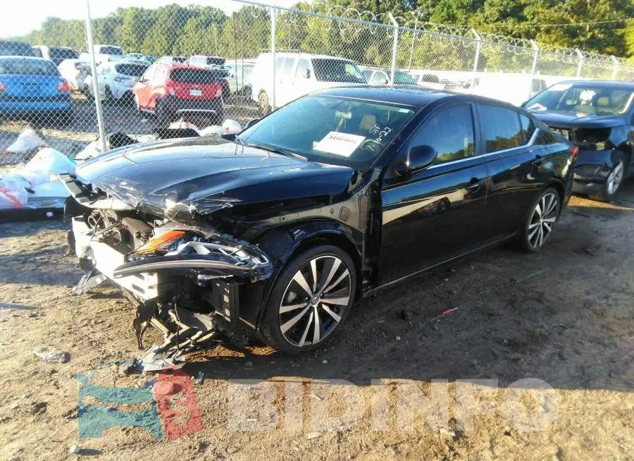 1N4BL4CV9KC118876 Photo# 2