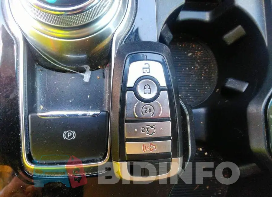 2FMPK4J97KBC28636 Photo# 11