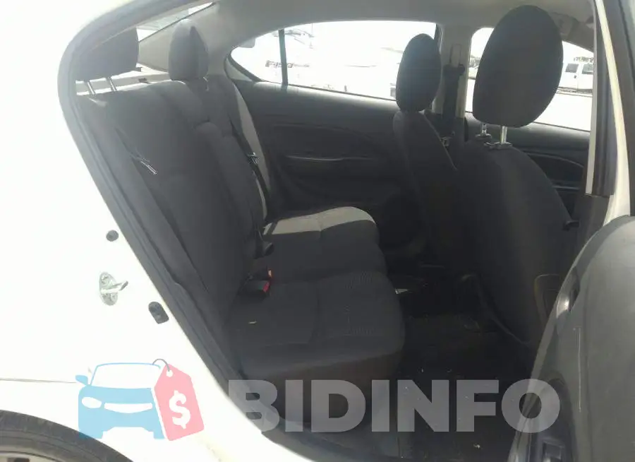 ML32F3FJ0KHF08827 Photo# 8