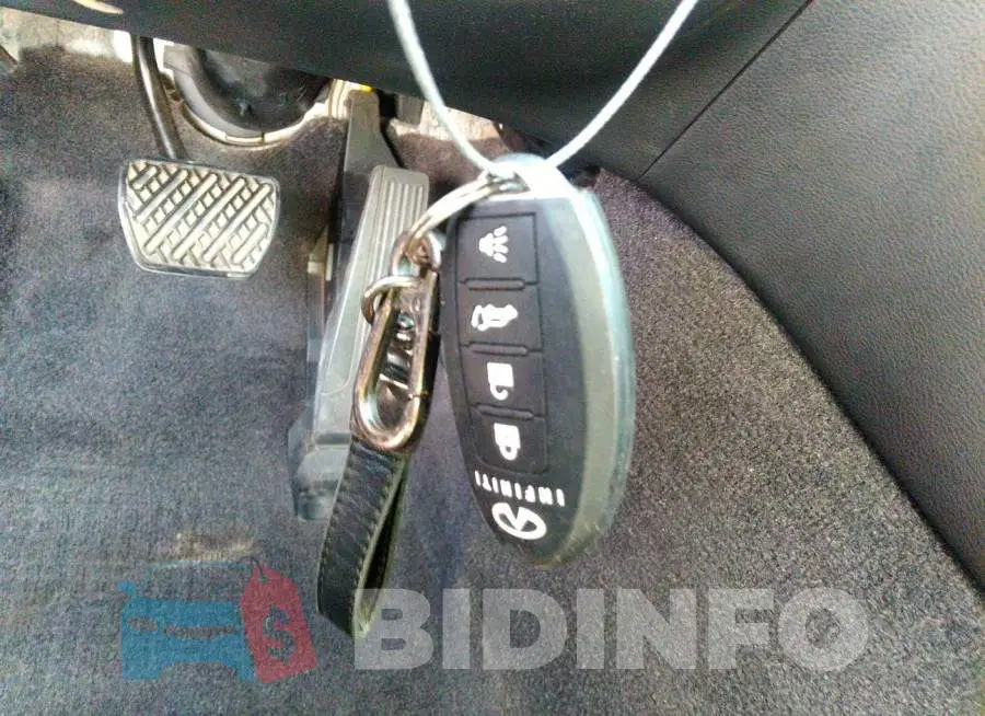 JN1BV7AP1FM336453 Photo# 11