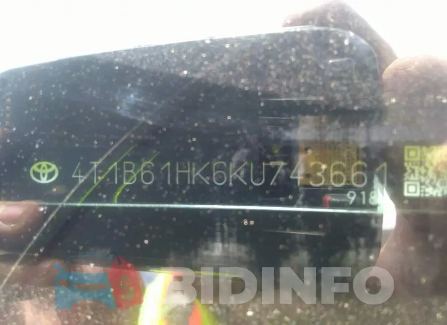 4T1B61HK6KU743661 Photo# 9