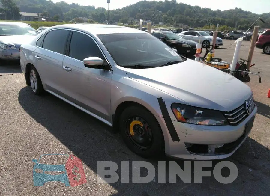 1VWBS7A36FC058025 Photo# 1