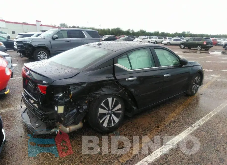 1N4BL4DVXNN383023 Photo# 4