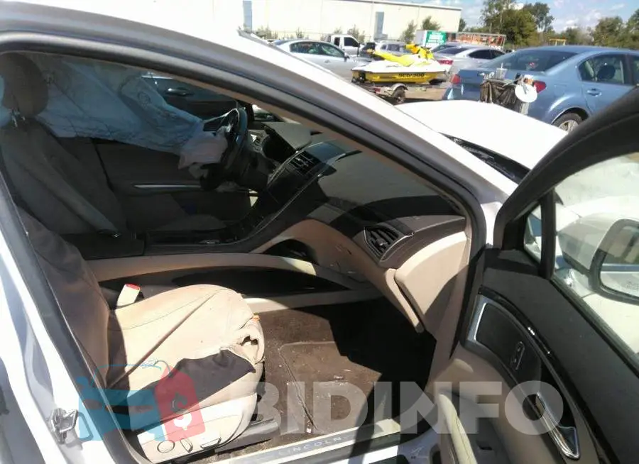 3LN6L2LUXGR630500 Photo# 5