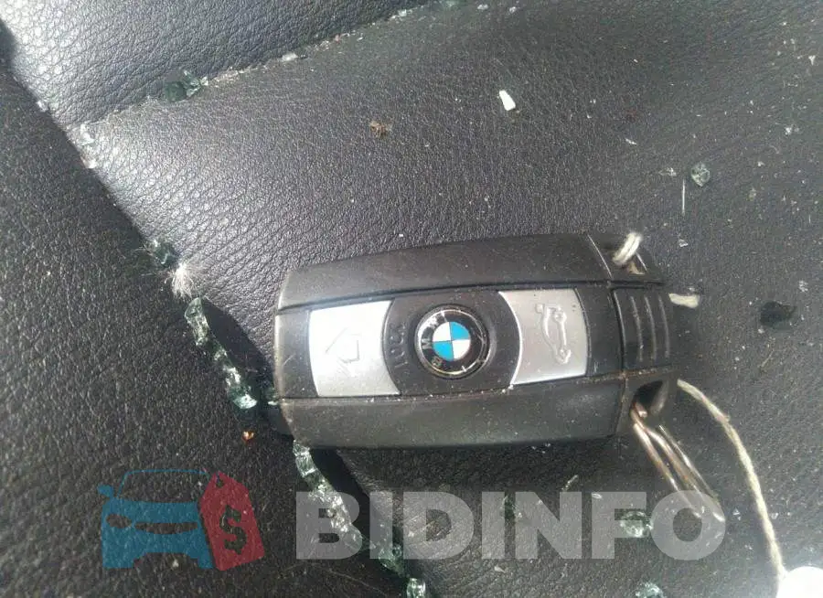WBAVL1C52FVY27338 Photo# 11