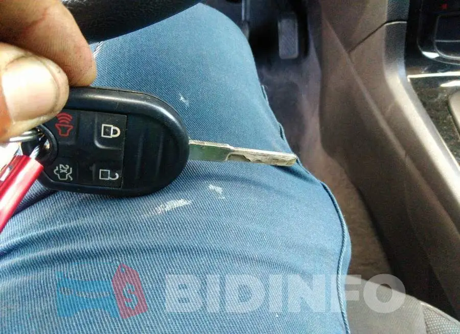 3FADP4EJ8KM149302 Photo# 11