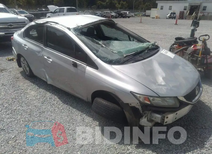 19XFB2F53FE011643 Photo# 1