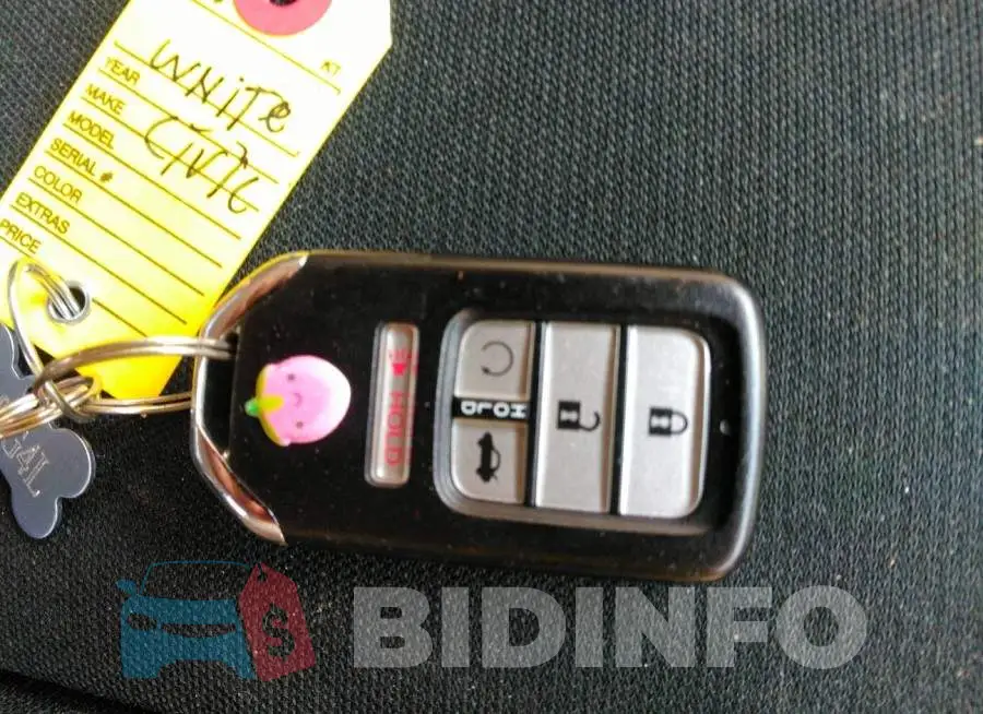 19XFC2F70HE059182 Photo# 11