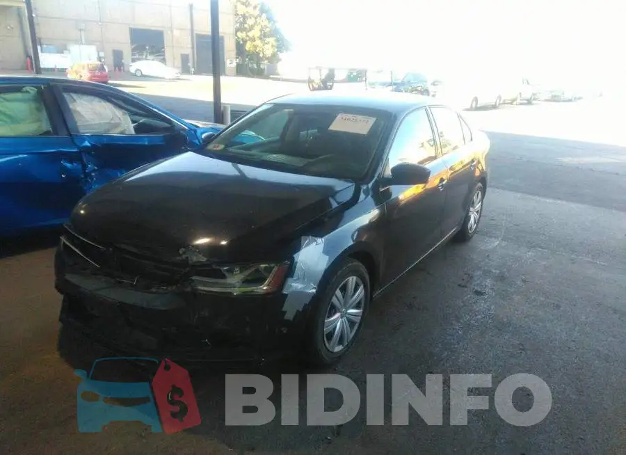 3VW2B7AJ7HM218400 Photo# 2